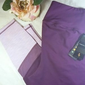 TORRID NEW purple active leggings🖤